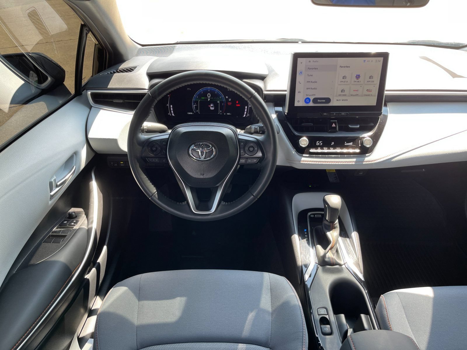 Used 2025 Toyota Corolla FX w/ Convenience Package FWD image 15