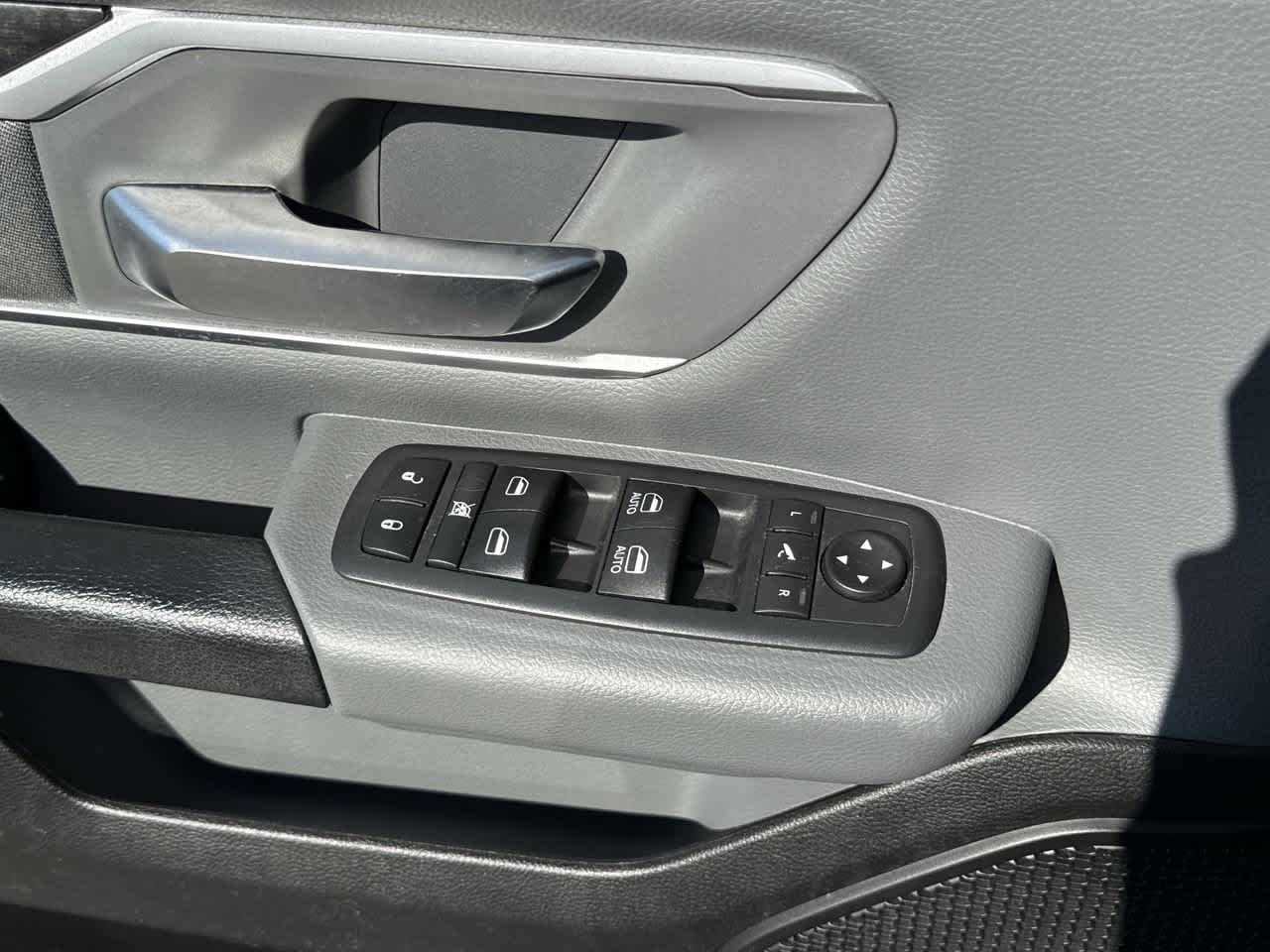 Used 2020 RAM 1500 Big Horn image 18