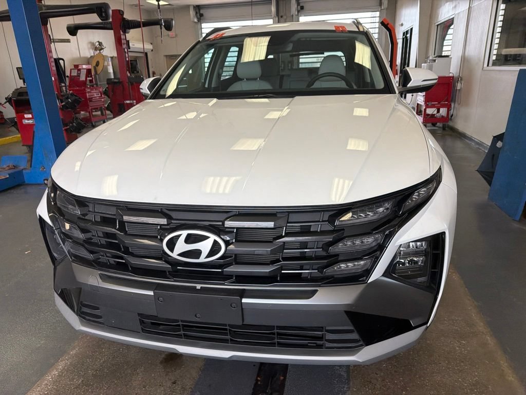 Used 2025 Hyundai Tucson SEL AWD/4WD image 7