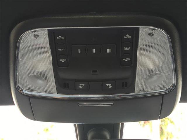 Certified 2023 Chrysler 300 S image 23