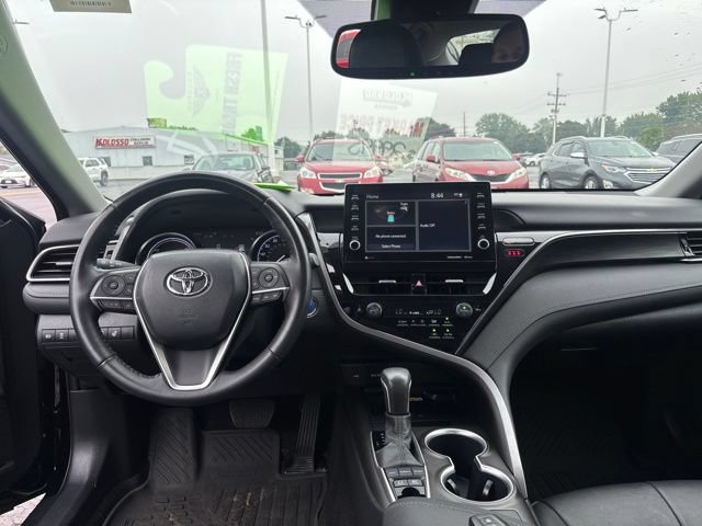 Used 2023 Toyota Camry XLE w/ Cold Weather Package FWD image 14