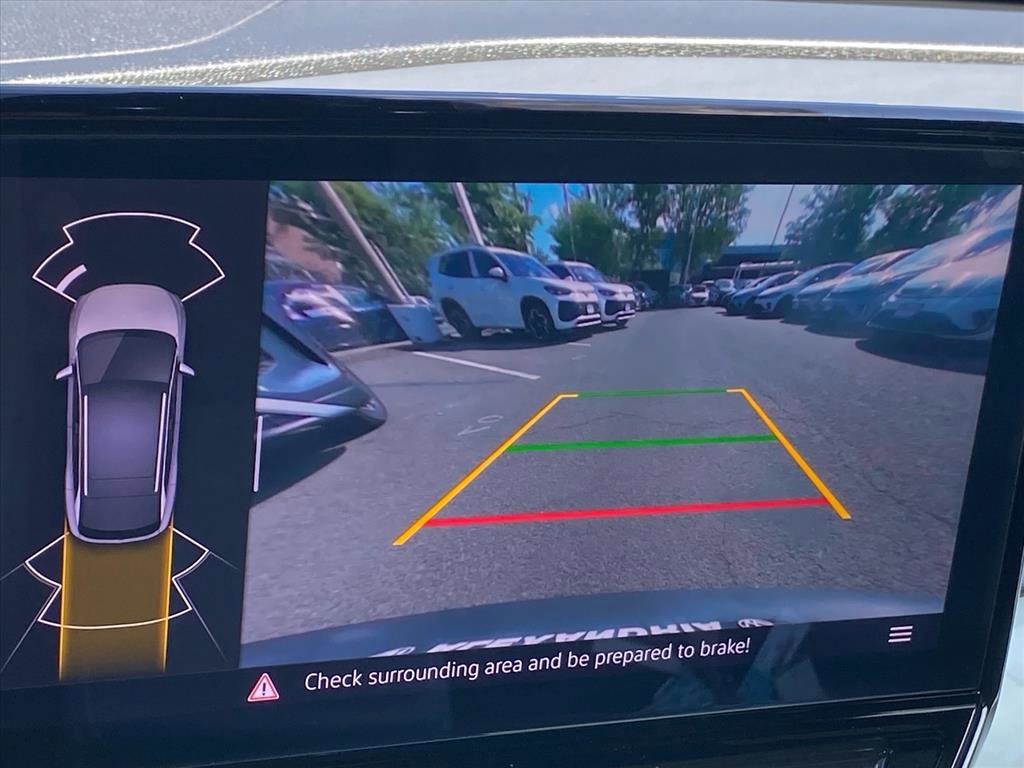 Certified 2023 Volkswagen ID.4 Pro S AWD/4WD image 17