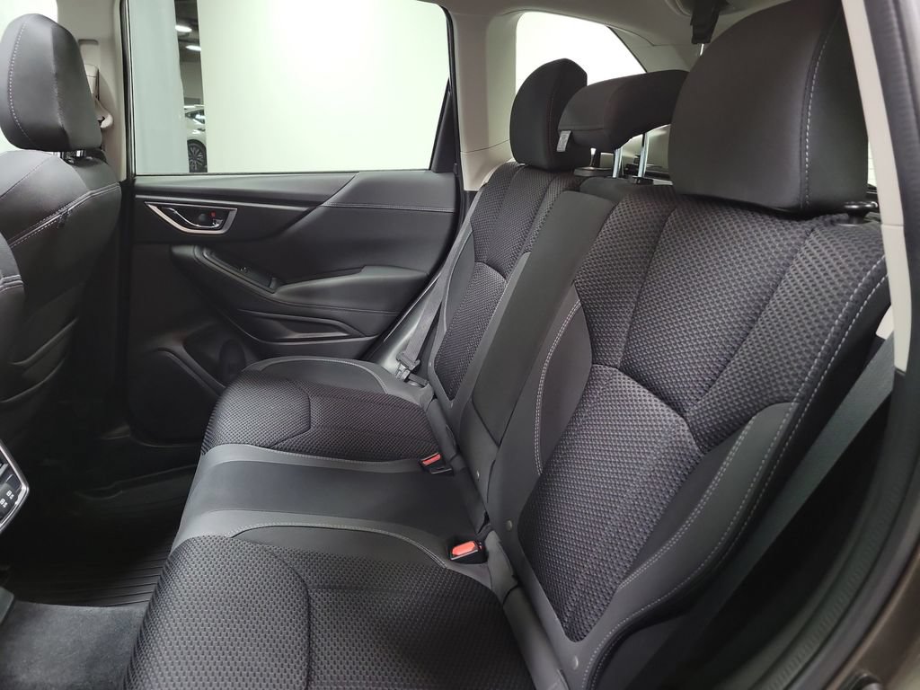 Used 2019 Subaru Forester Premium AWD/4WD image 21