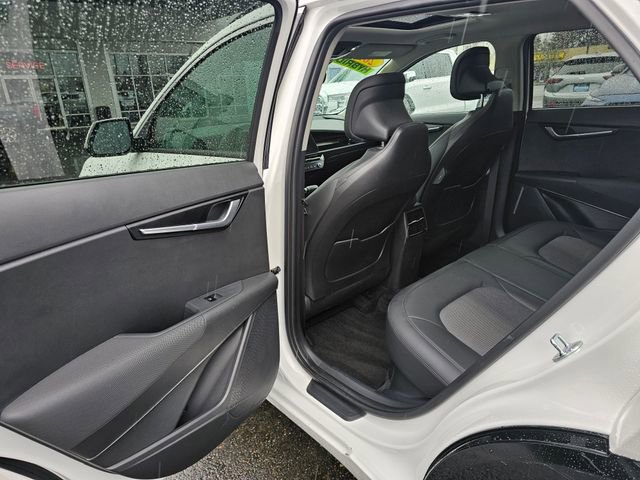 Certified 2023 Kia Niro EX Touring image 17
