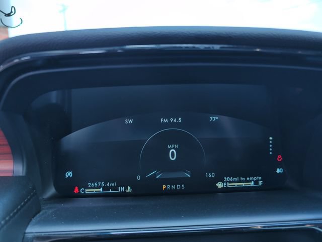 Used 2023 Lincoln Nautilus Reserve AWD/4WD image 17