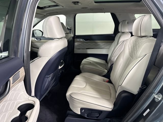 Used 2021 Hyundai Palisade Calligraphy w/ Cargo Package image 25