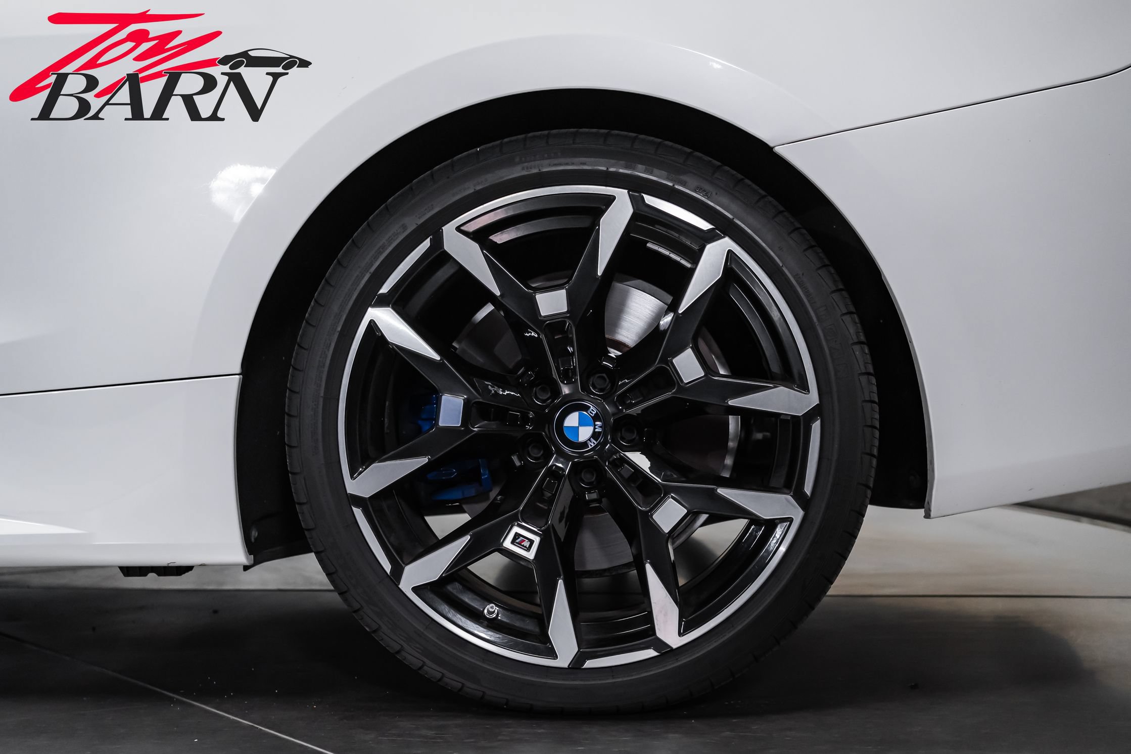 Used 2025 BMW M440i Convertible RWD image 25