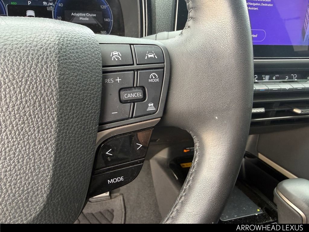 Used 2025 Toyota Camry XSE FWD image 16