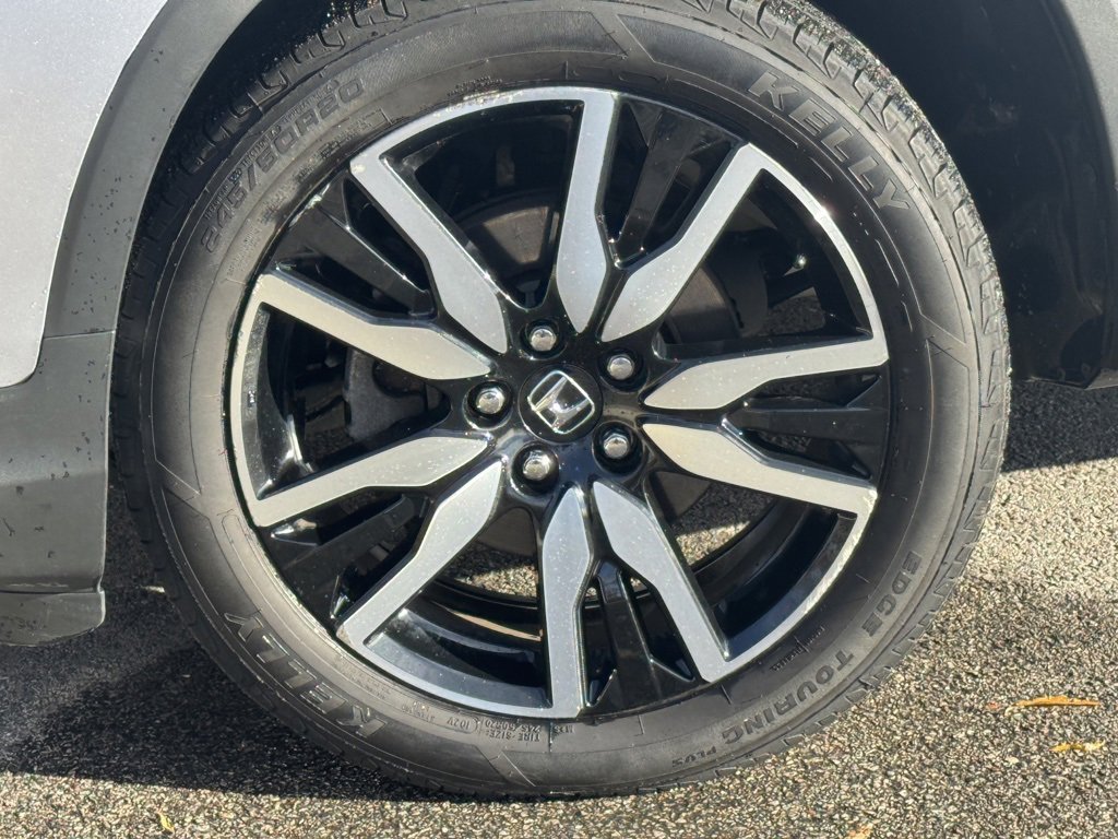 Used 2022 Honda Pilot Touring image 7