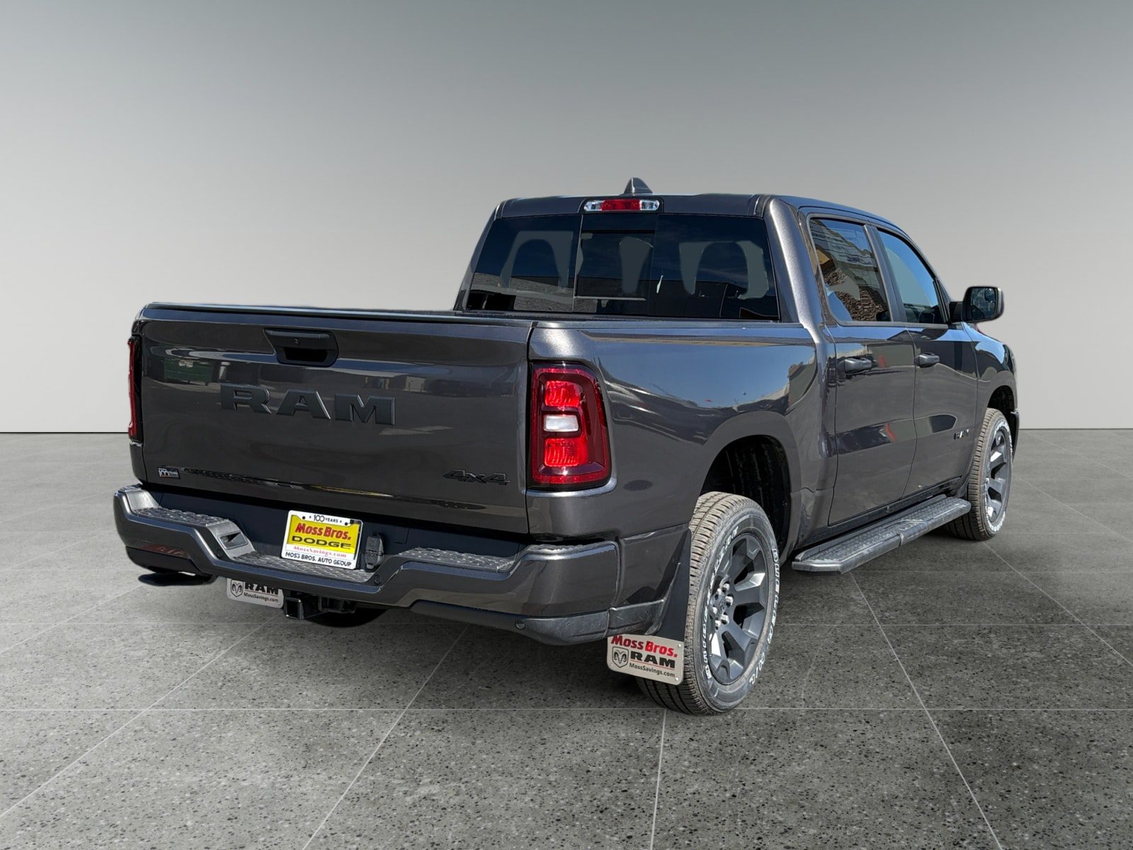 New 2026 RAM 1500 Express AWD/4WD image 5
