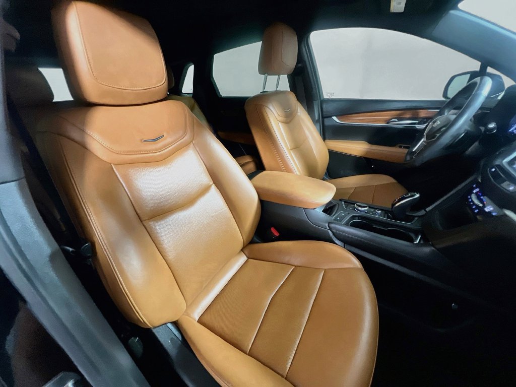 Used 2023 Cadillac XT5 Premium Luxury w/ Technology Package FWD image 29