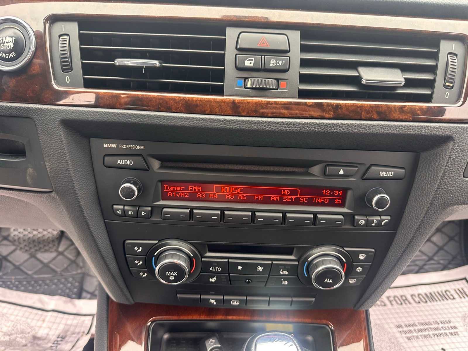 Used 2012 BMW 335i Coupe image 16