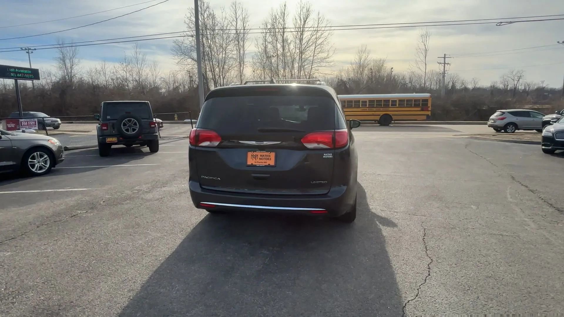 Used 2020 Chrysler Pacifica Limited FWD image 7