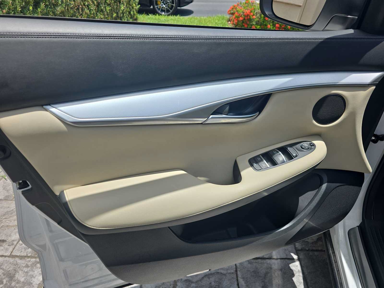 Used 2021 INFINITI QX50 Essential FWD image 14