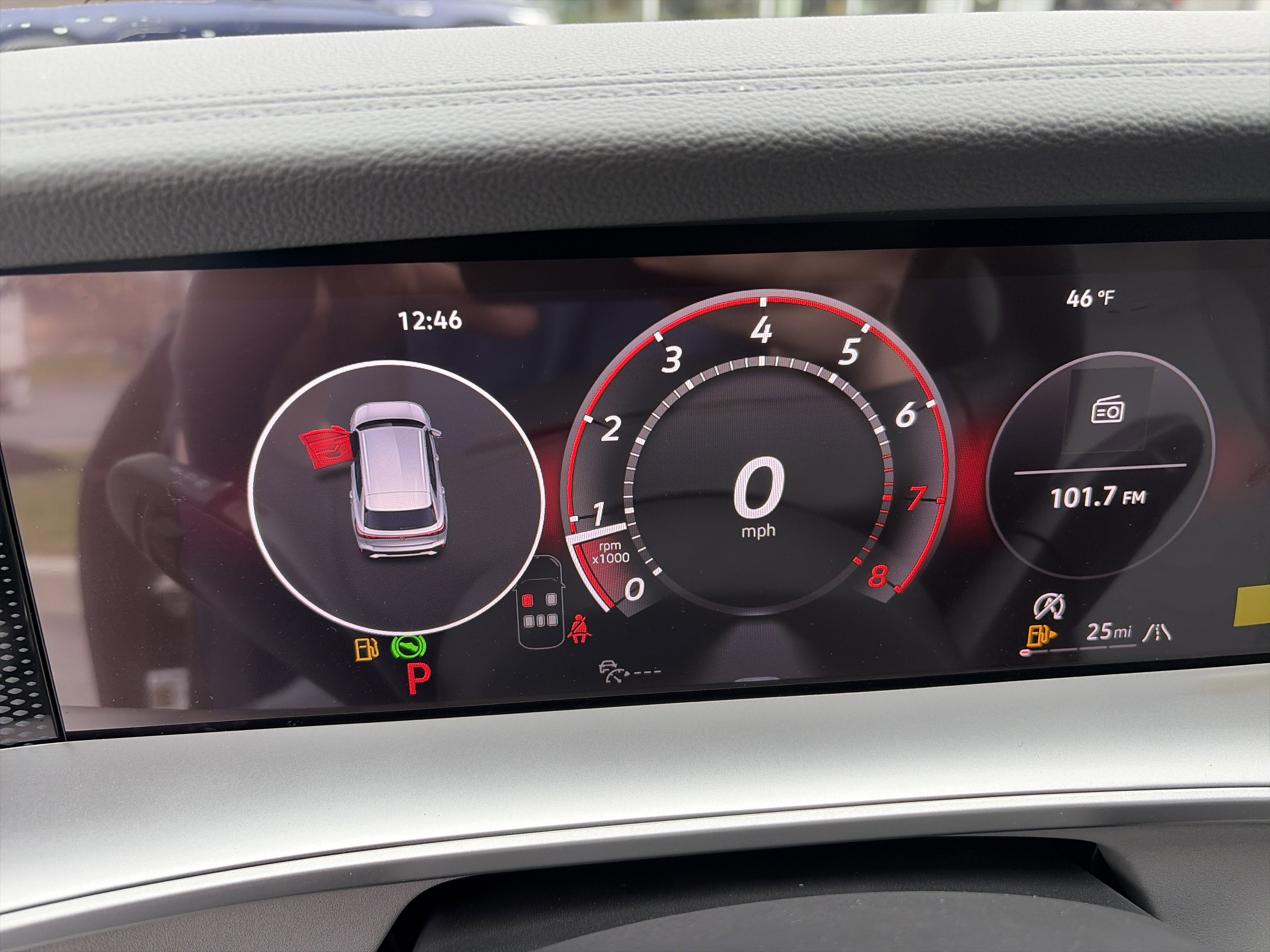 New 2026 Volkswagen Tiguan SE R-Line AWD/4WD image 26