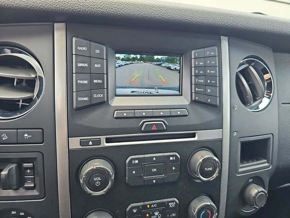 Used 2016 Ford Expedition EL XL w/ Equipment Group 101A AWD/4WD image 16