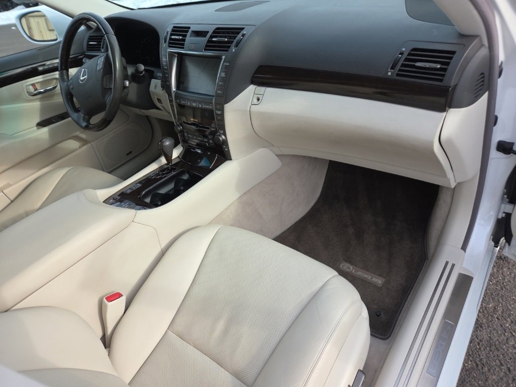Used 2009 Lexus LS 460 460 image 21