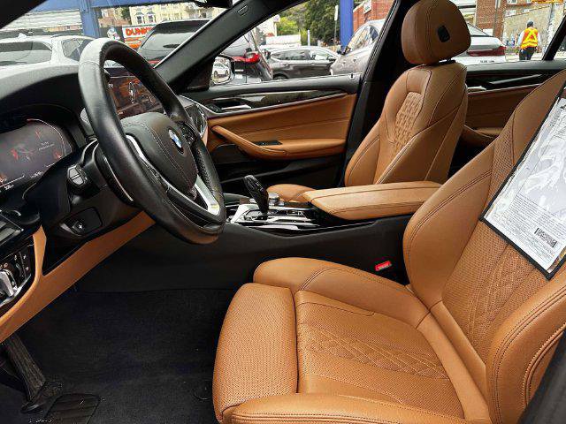 Used 2023 BMW 530i xDrive w/ Premium Package AWD/4WD image 14