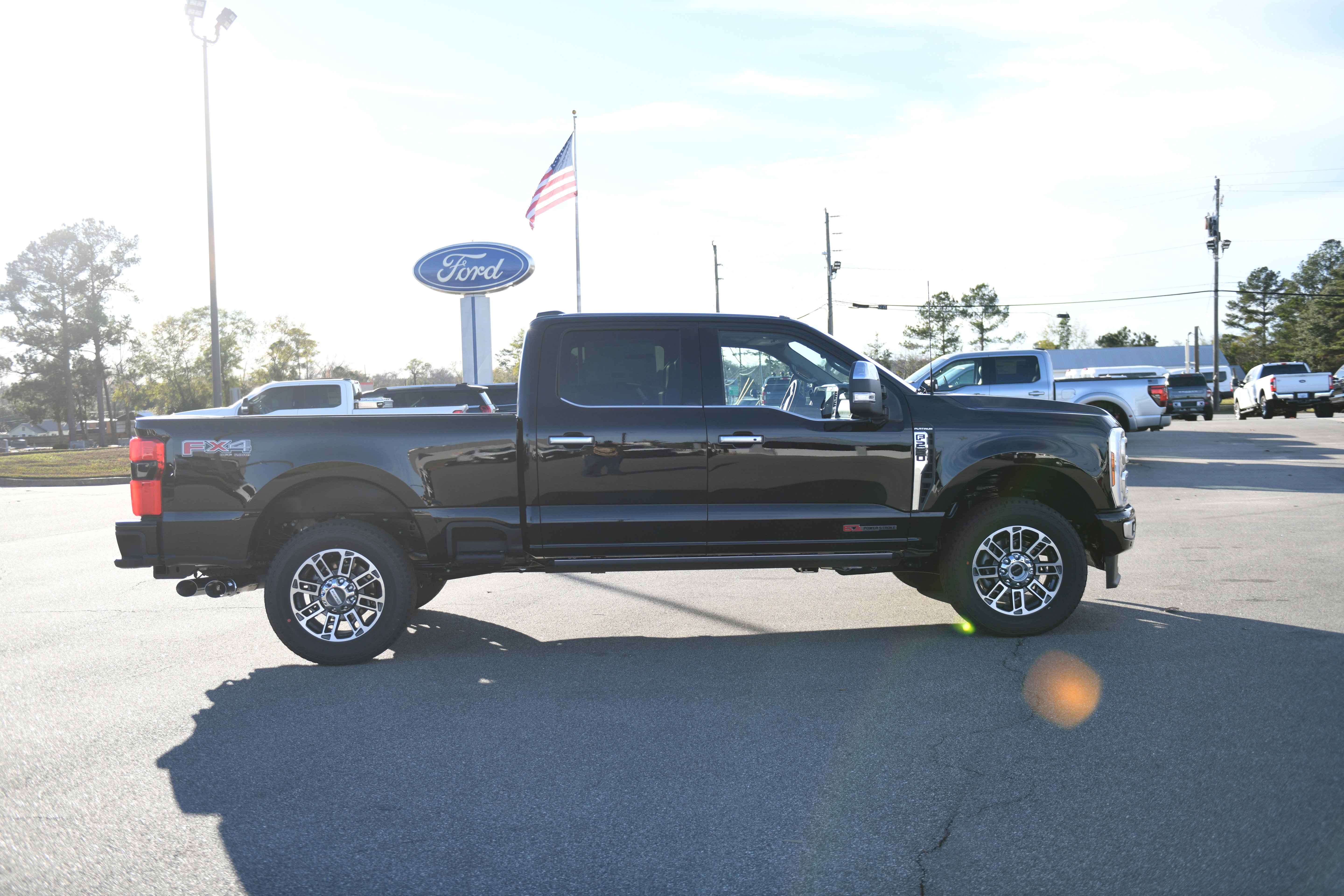 New 2026 Ford F250 Platinum w/ Platinum Plus Package image 2