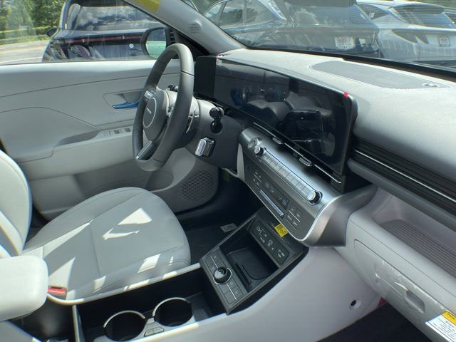 New 2026 Hyundai Kona SEL Premium image 8