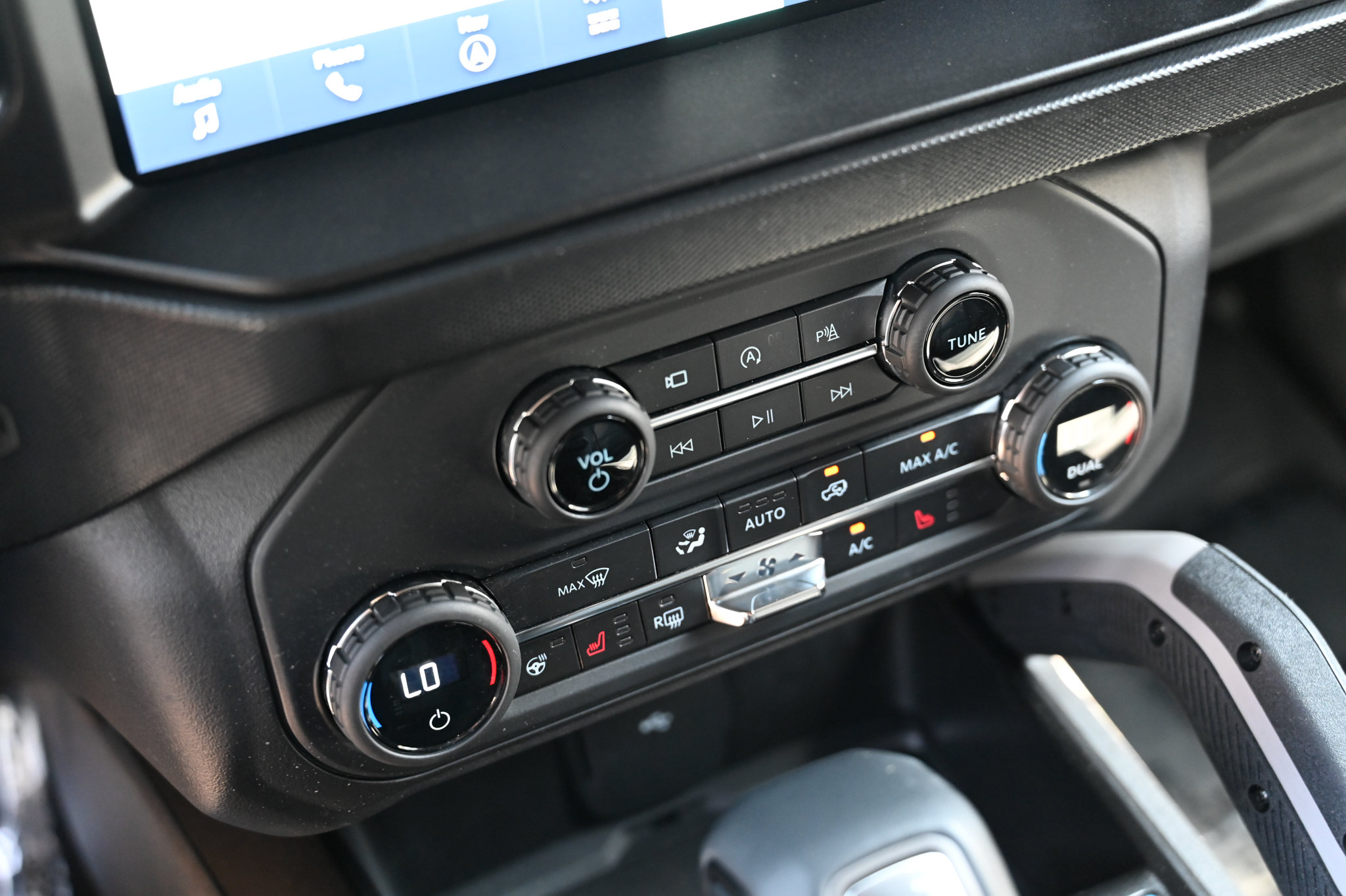Used 2021 Ford Bronco First Edition AWD/4WD image 23