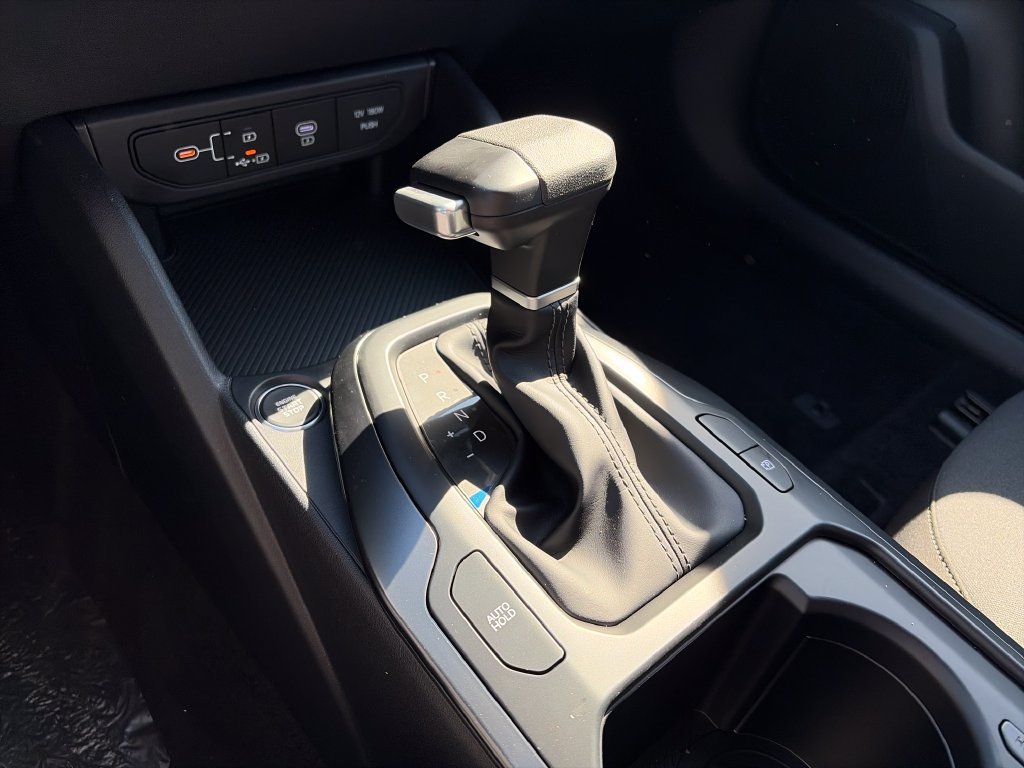 New 2026 Kia K4 FWD image 21