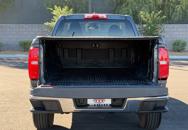 Used 2017 Chevrolet Colorado W/T RWD image 4
