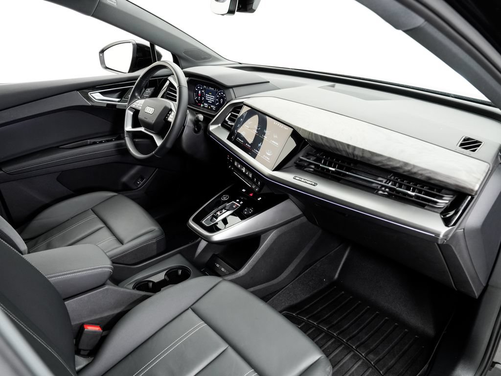 Used 2023 Audi Q4 e-tron Premium Plus w/ Premium Plus AWD/4WD image 21