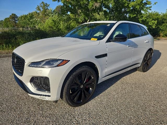 Used 2025 Jaguar F-PACE R-Dynamic S AWD/4WD image 1
