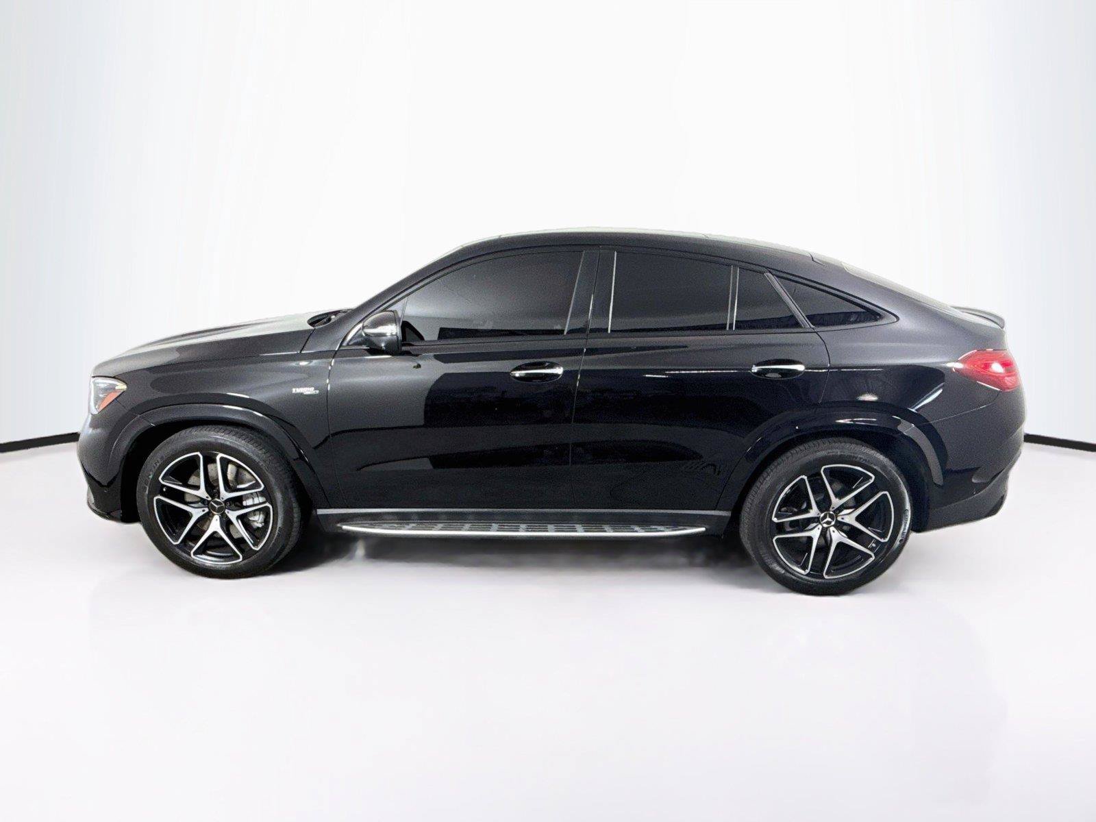 Used 2025 Mercedes-Benz GLE 53 AMG 4MATIC Coupe w/ Driver Assistance Package image 2