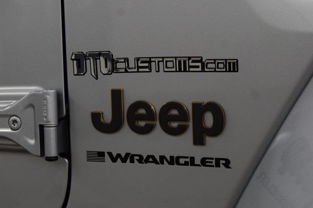 Used 2024 Jeep Wrangler Unlimited Rubicon 392 AWD/4WD image 18
