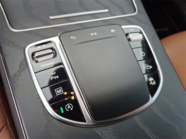 Used 2023 Mercedes-Benz GLC 300 4MATIC Coupe image 12