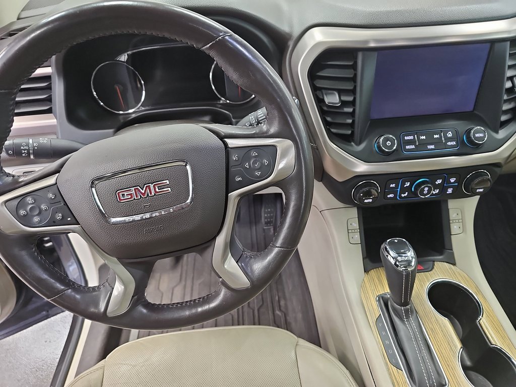 Used 2018 GMC Acadia Denali w/ Technology Package image 16