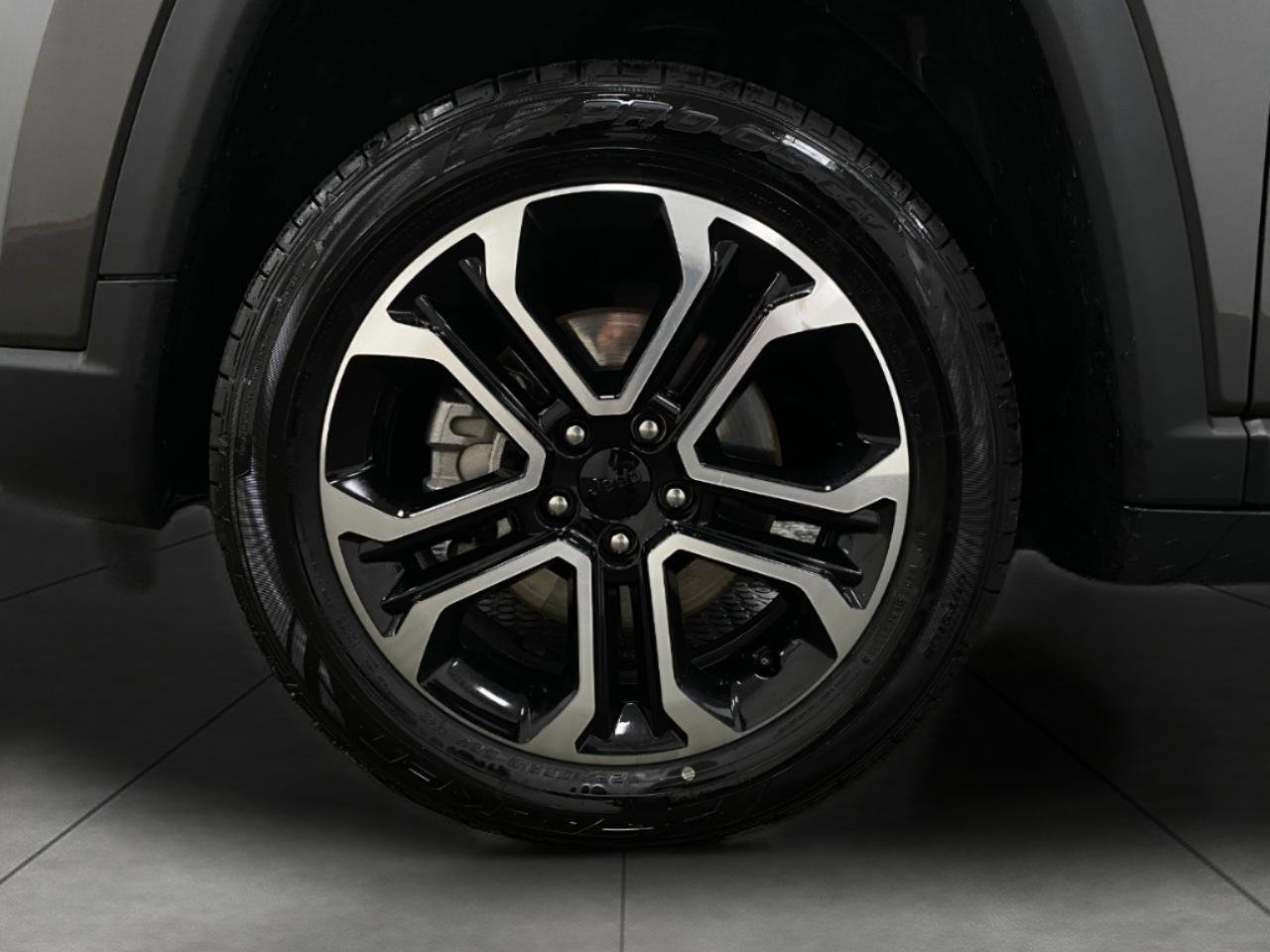 Used 2022 Jeep Compass Limited AWD/4WD image 12