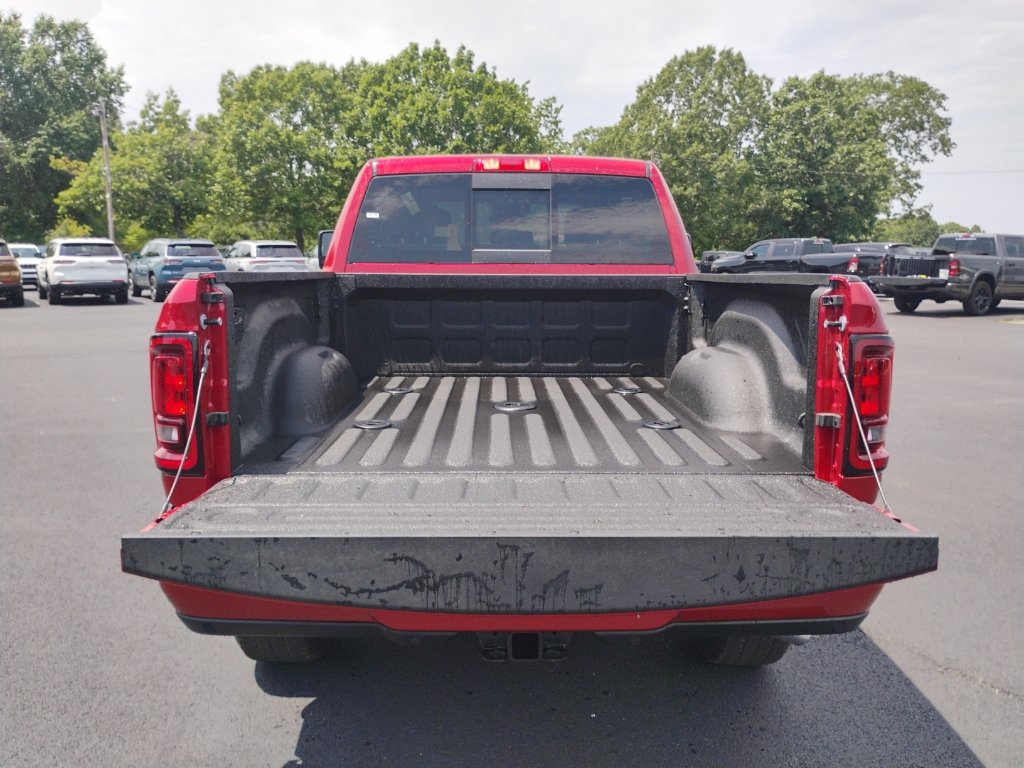 New 2026 RAM 2500 Tradesman AWD/4WD image 15