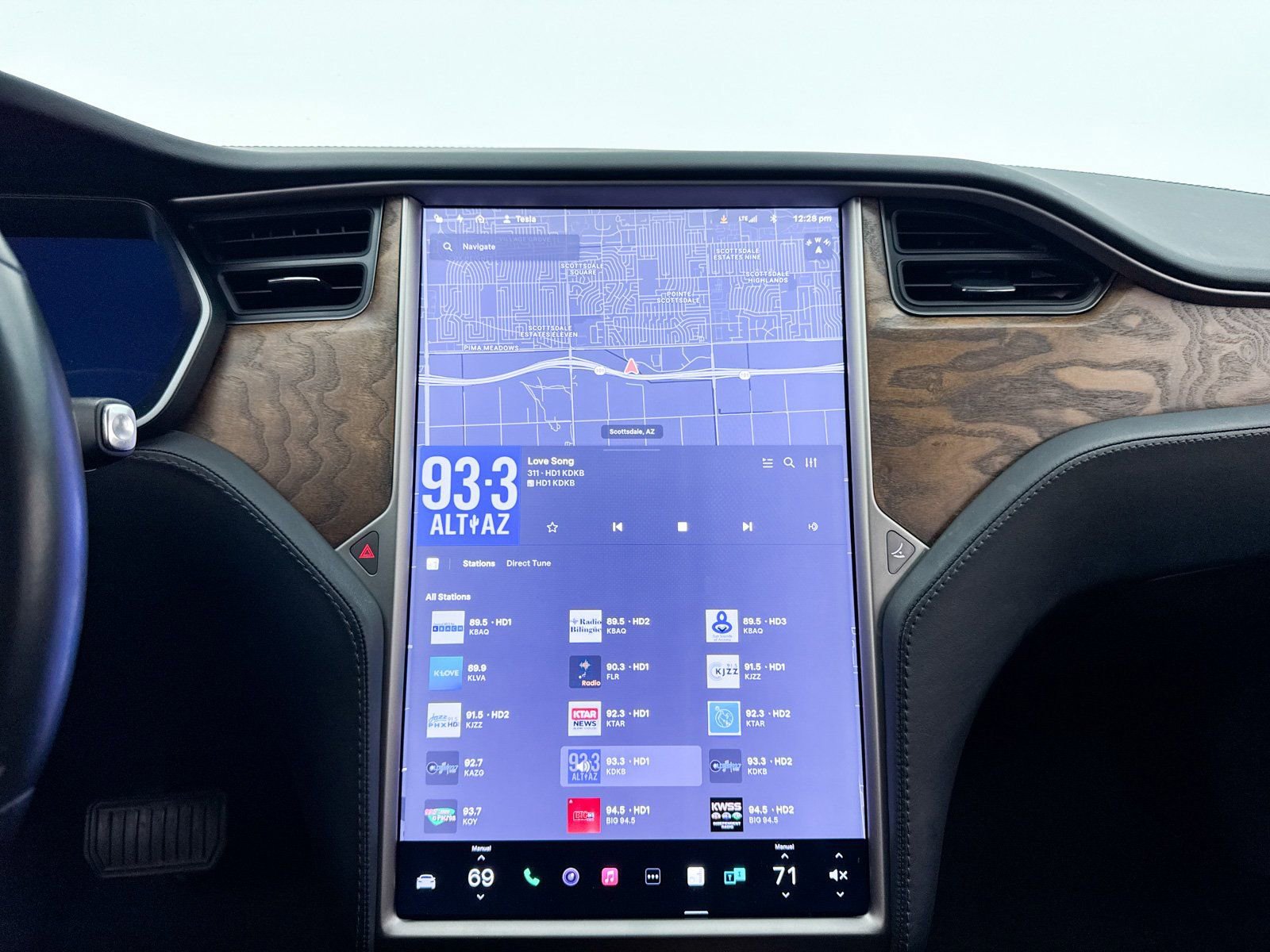 Used 2019 Tesla Model S 100D image 5