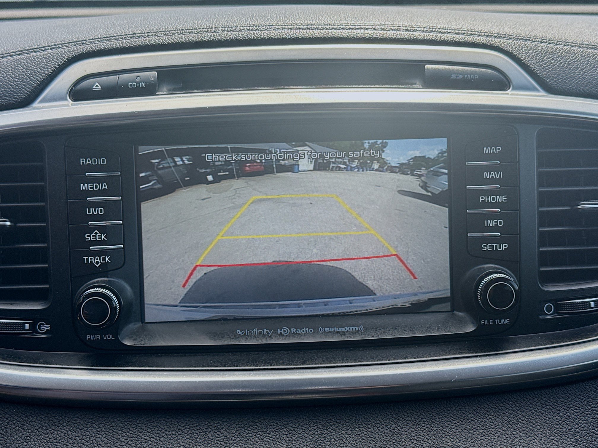 Used 2017 Kia Sorento SX FWD image 11