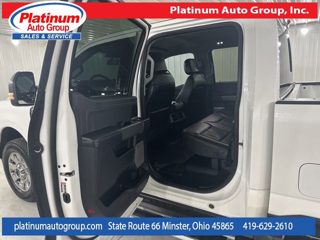 Used 2023 Ford F250 Lariat w/ Tow Technology Package image 27