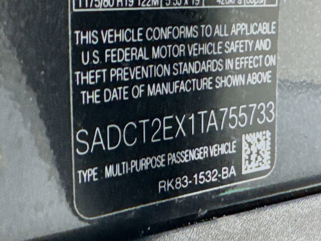 New 2026 Jaguar F-PACE R-Dynamic S image 32