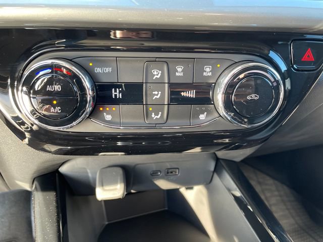 New 2026 Chevrolet Trax LT w/ Driver Confidence Package image 16