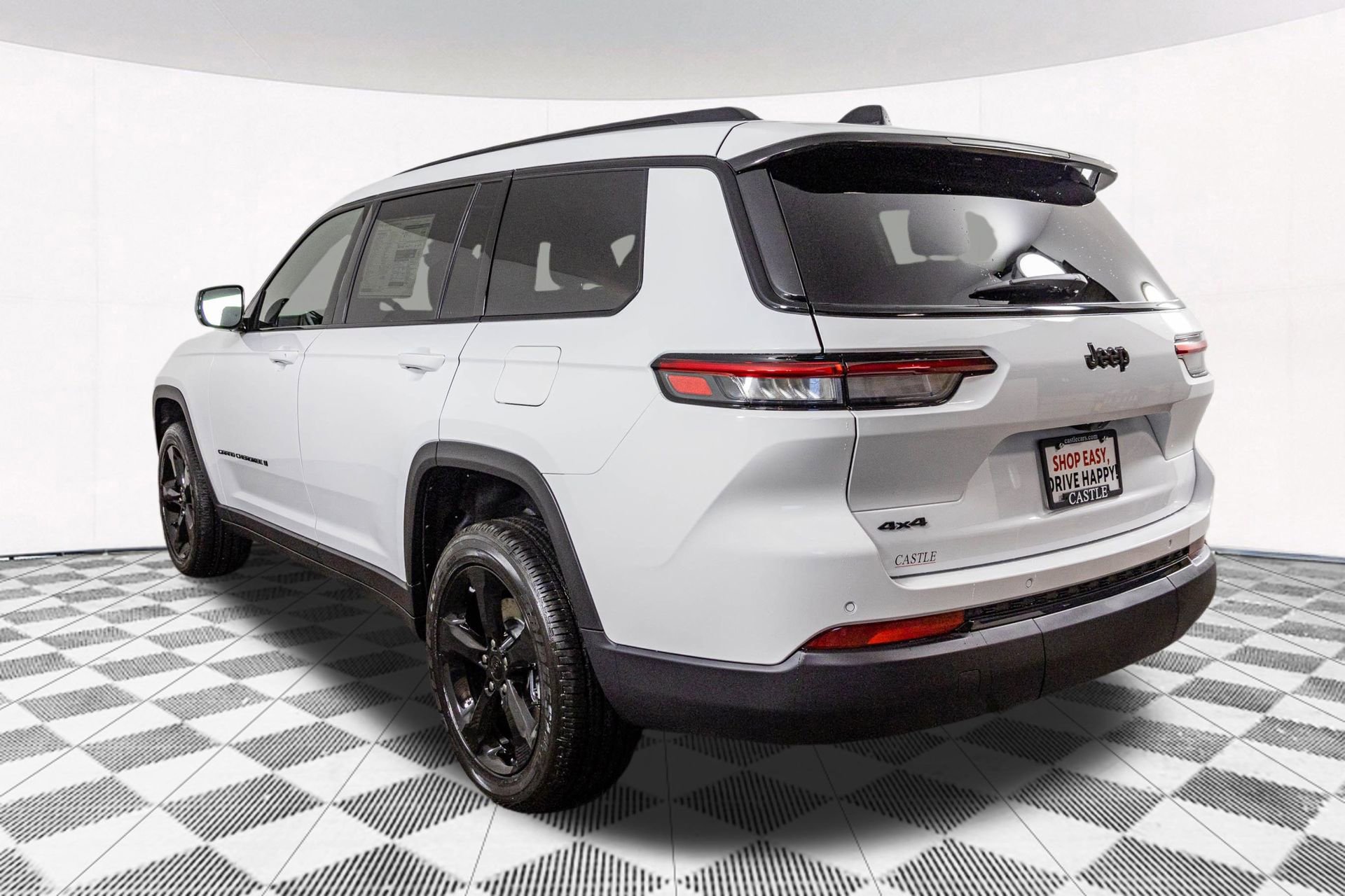 New 2025 Jeep Grand Cherokee L Altitude image 13
