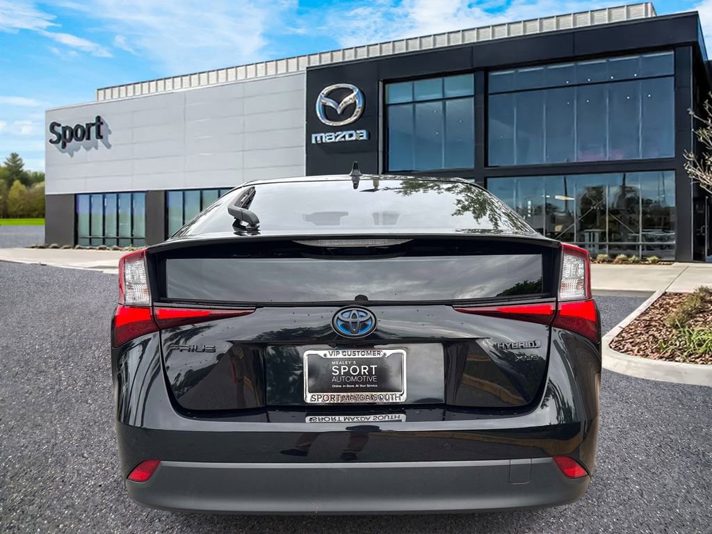 Used 2022 Toyota Prius FWD image 4