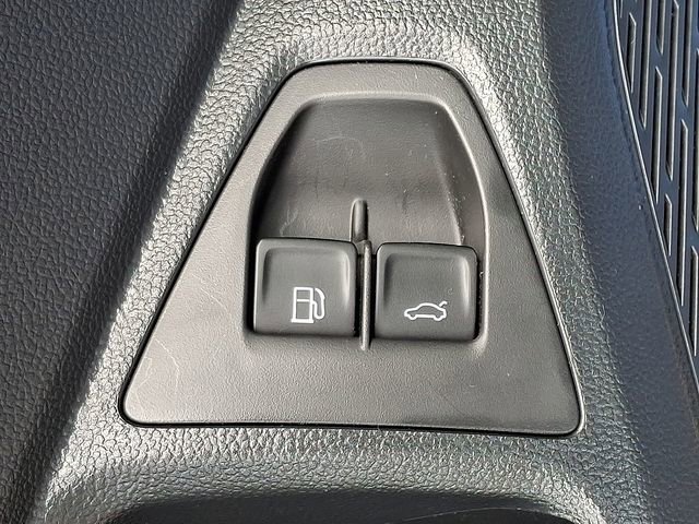 Used 2023 Volkswagen Jetta SE FWD image 28