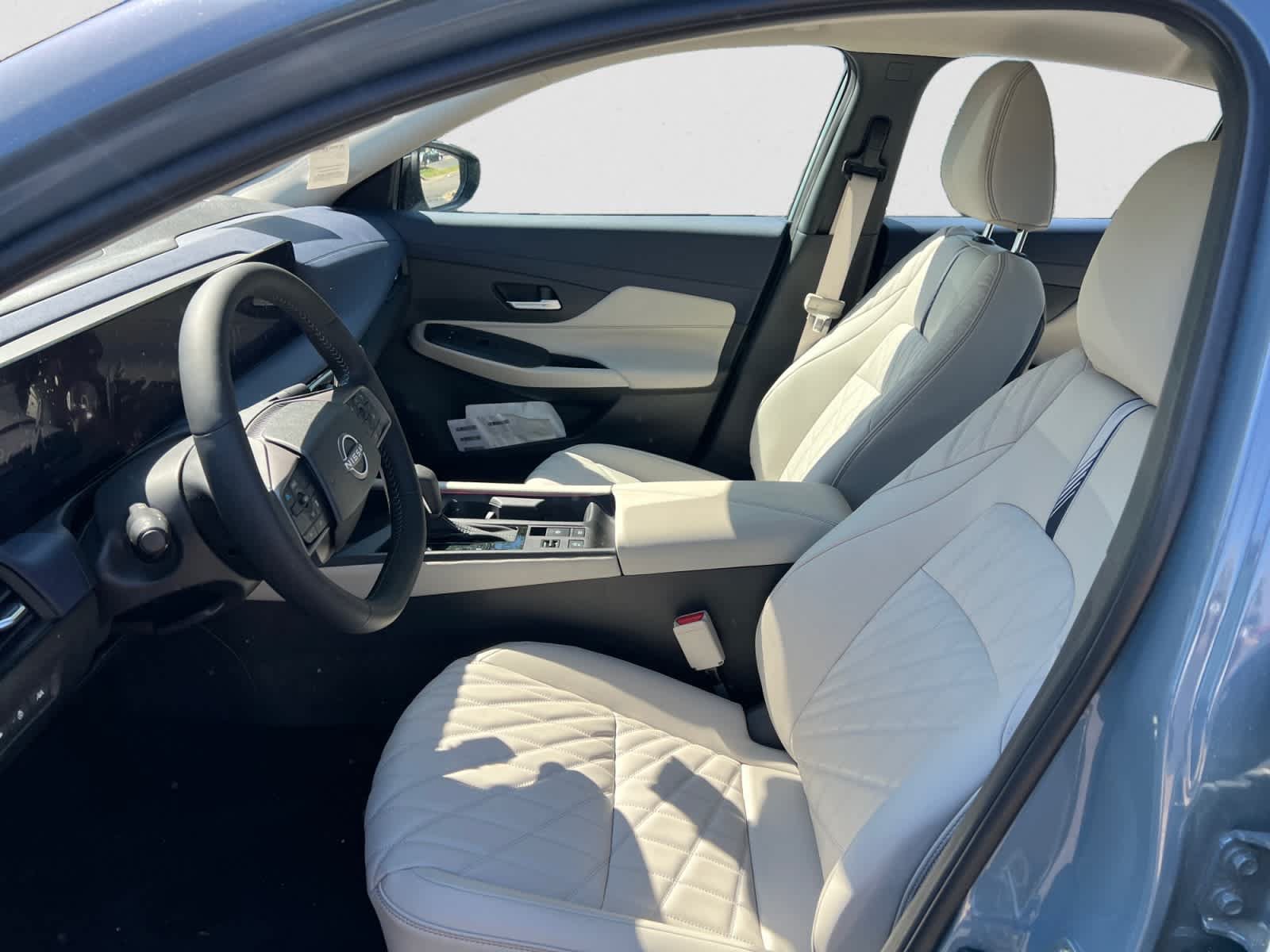 New 2026 Nissan Sentra SL w/ Floor Mat Package FWD image 16