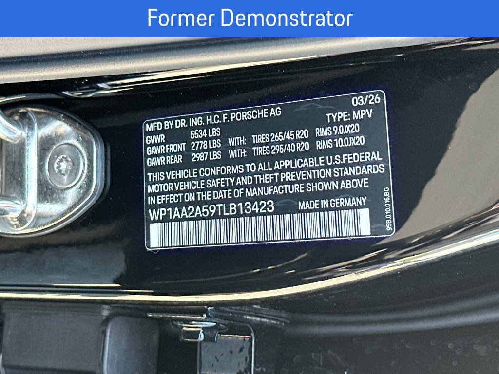 New 2026 Porsche Macan AWD/4WD image 35