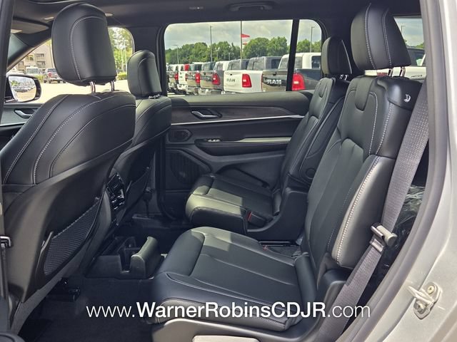 New 2026 Jeep Grand Cherokee L Limited RWD image 6