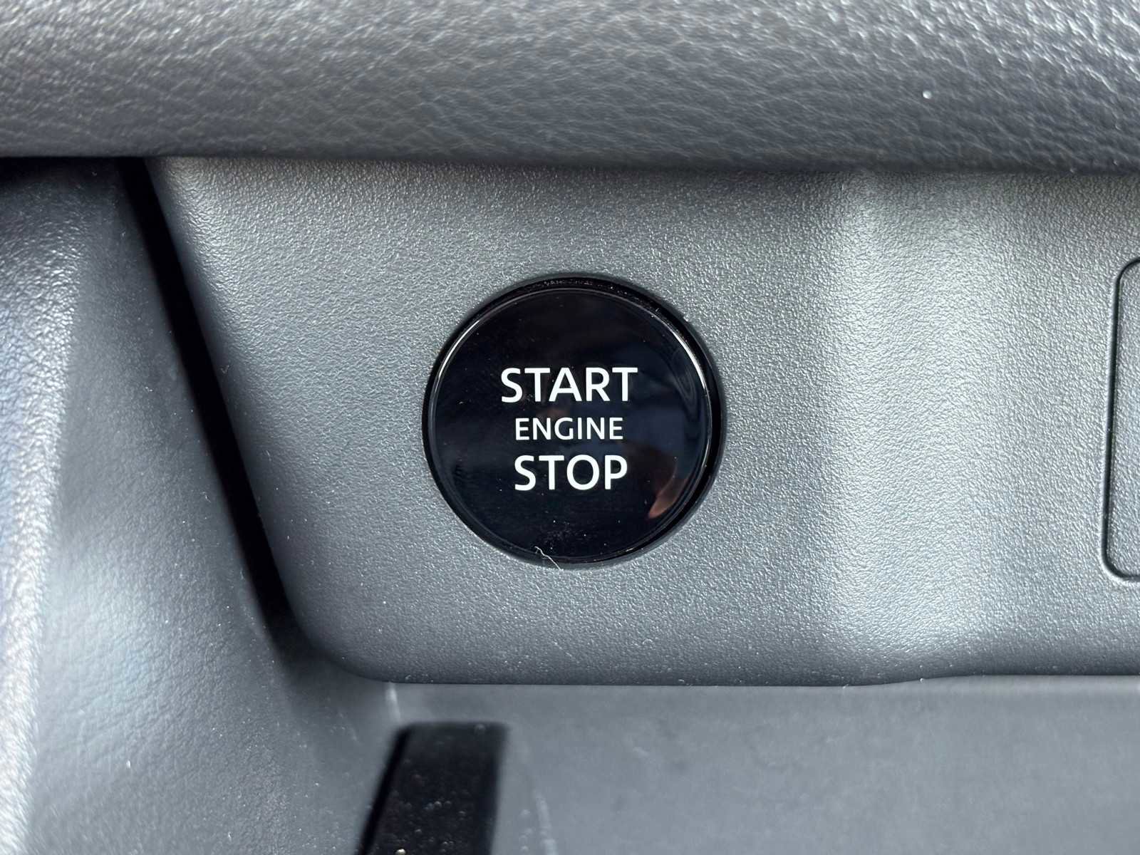 Used 2026 Nissan Rogue SV w/ SV Premium Package image 20