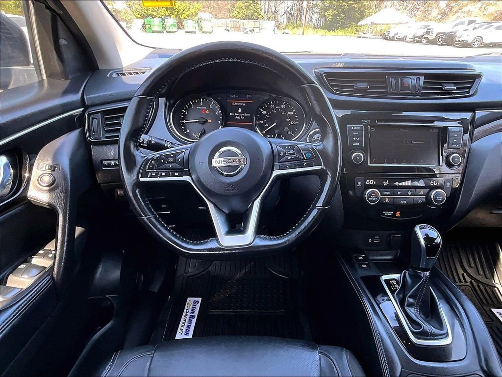 Used 2019 Nissan Rogue Sport SL image 12