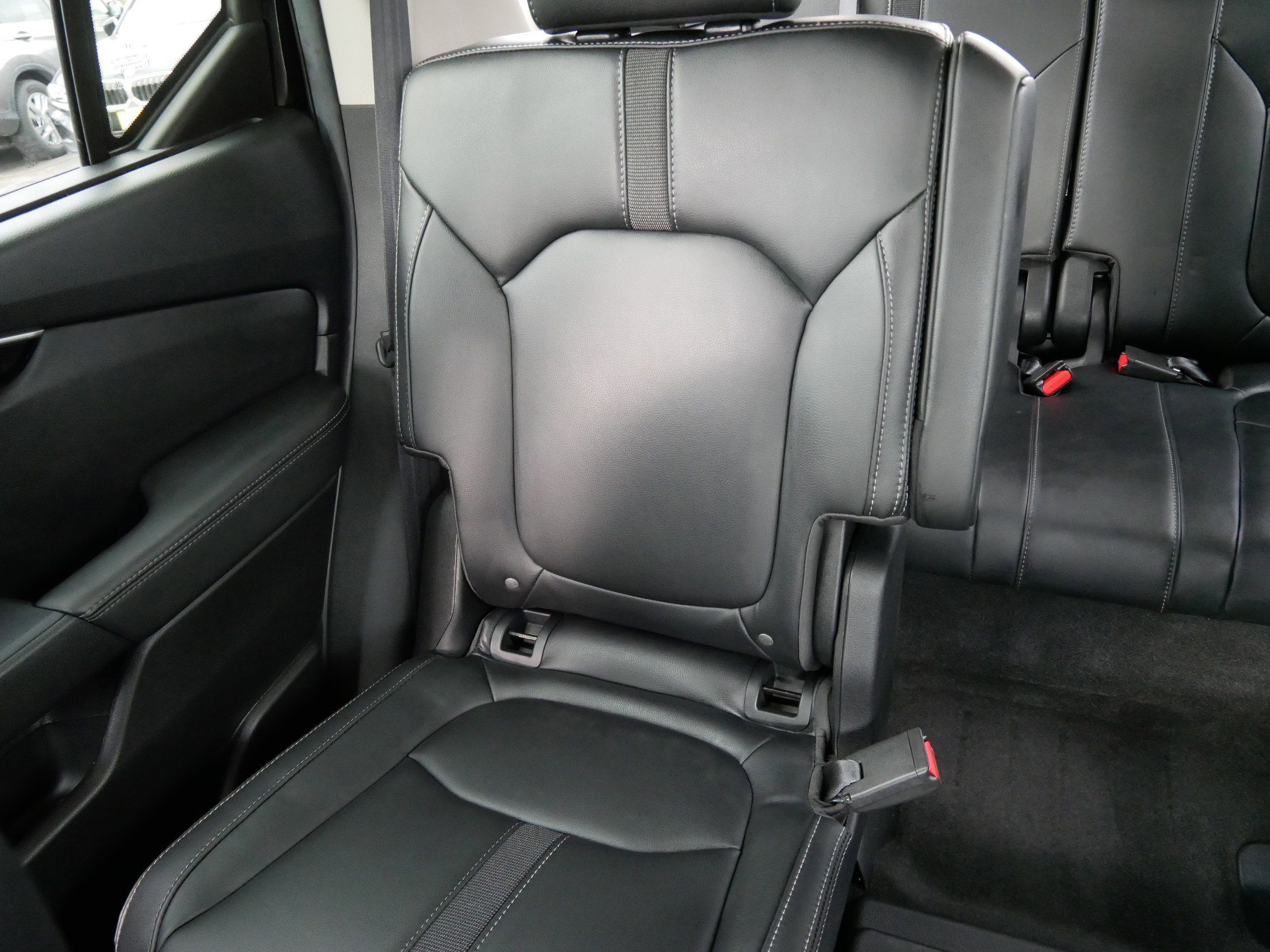 Used 2024 Honda Pilot EX-L image 12