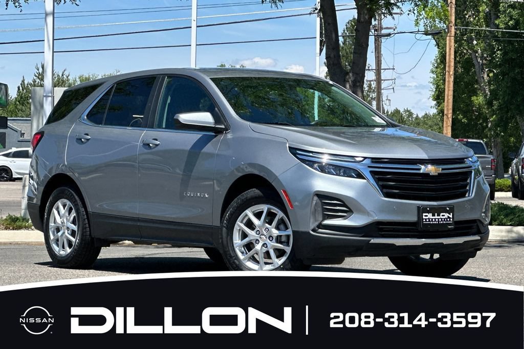 Used 2024 Chevrolet Equinox LT AWD/4WD image 2